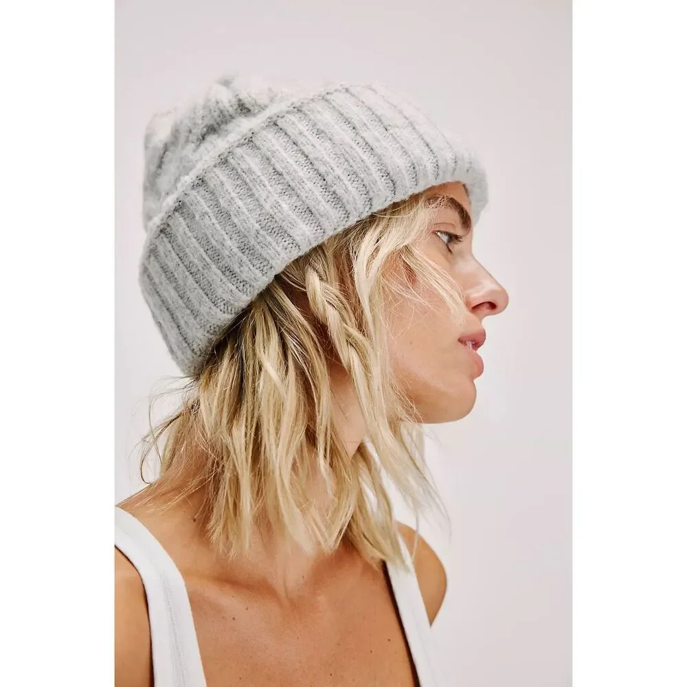 Free People Beanie‎ Coastline NEE Grey One Size